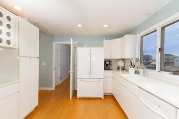 Vacation House for 12 Guests in Misquamicut, Rhode Island, Picture 4