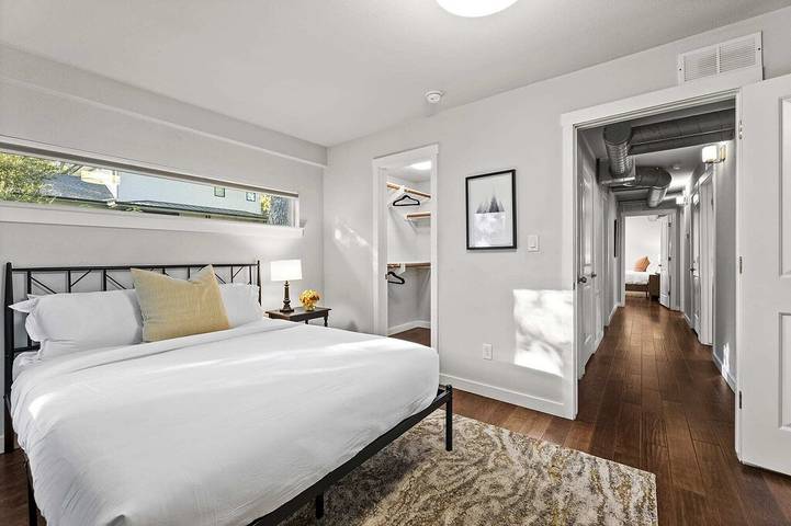 Vacation house for 7 people, with yard and balcony in Austin (TX)