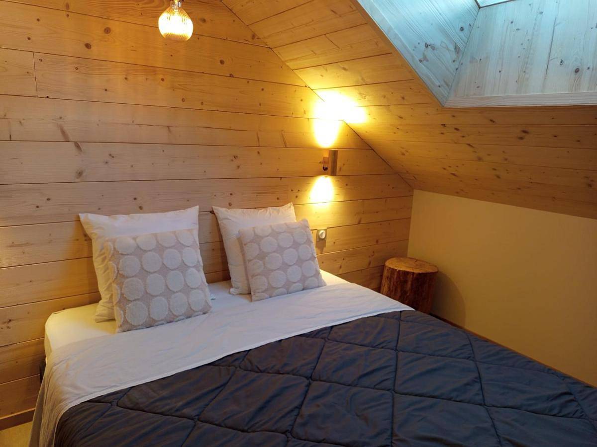 Appartement entier, Two-Bedroom Apartment in Champagnole, Jura Francais
