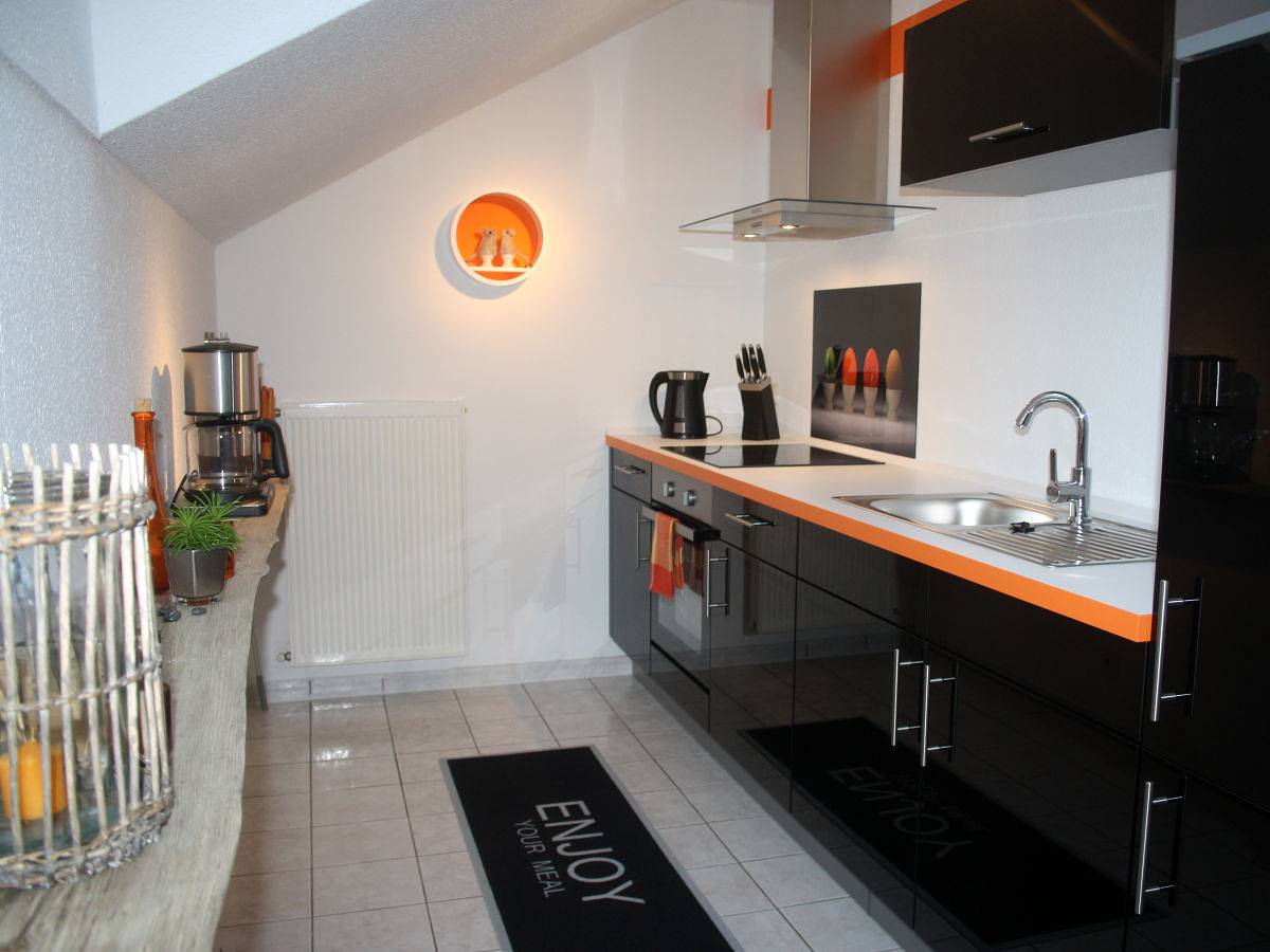 Apartamento vacacional entero, Apartamento de vacaciones para 2 personas con jardín in Malchow, Fleesensee