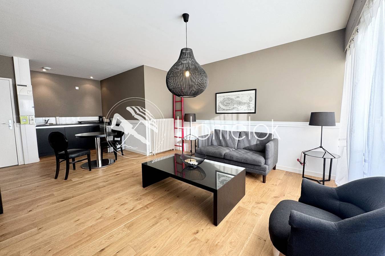 Entire apartment, T2 rénové & design – Comme à l'hotel ! in Lorient, Côte des Mégalithes