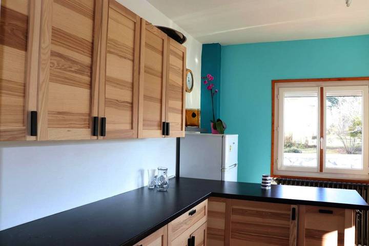 Gîte pour 10 personnes, avec vue et jardin, animaux acceptés à Saint-Bonnet-en-Champsaur - 3