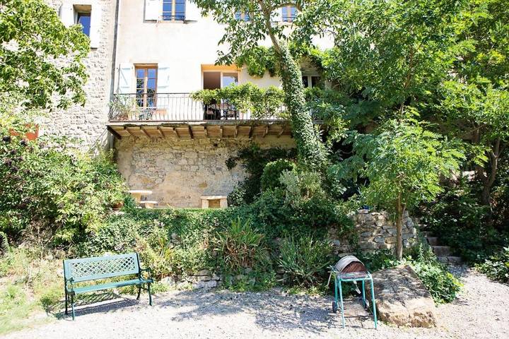 Location de vacances pour 7 personnes, avec jardin et vue dans Abbaye Sainte Marie De Lagrasse - 4