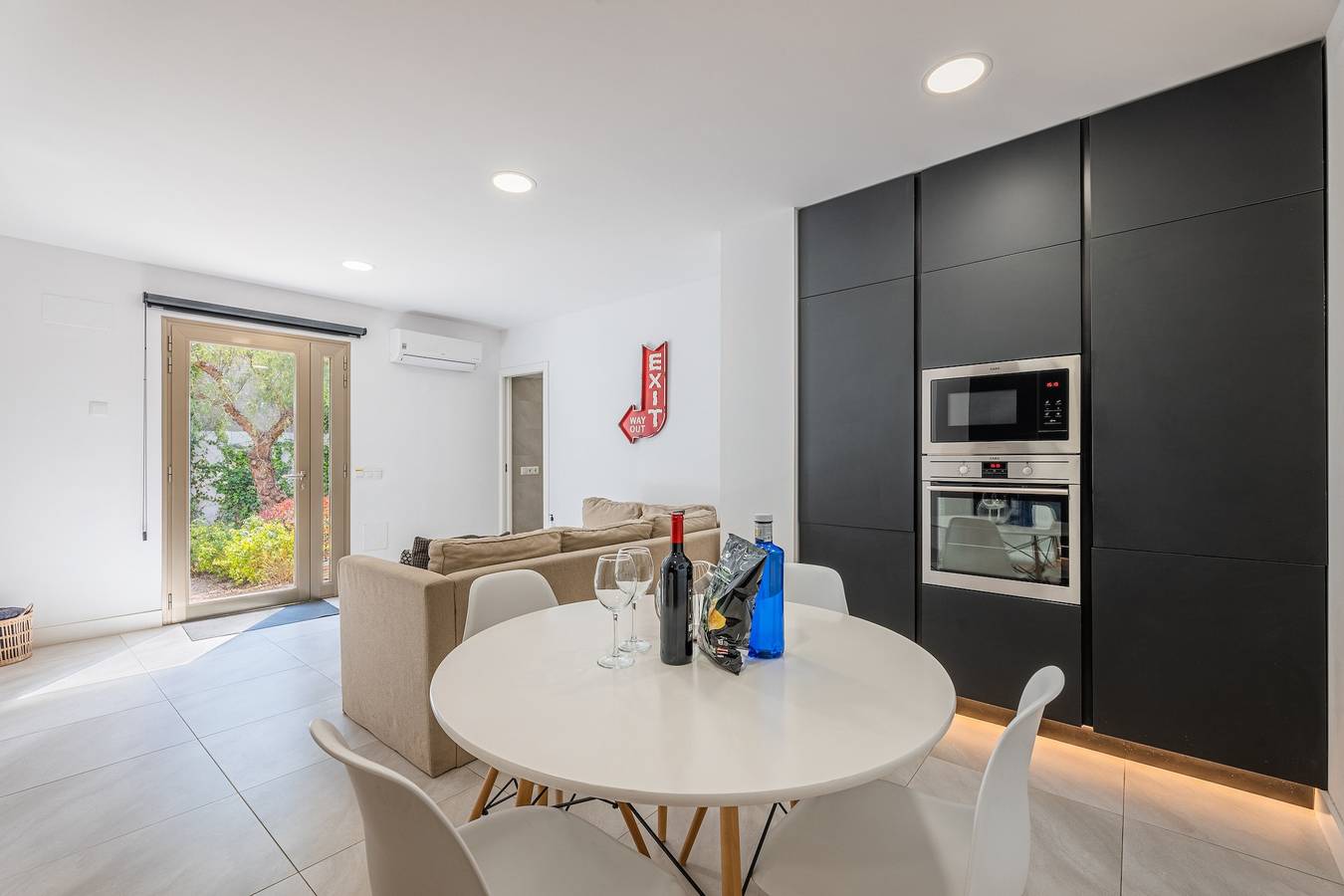 Maison "Bonanova 20", avec jardin, terrasse plein air privé et Wi-Fi in La Bonanova, Palma de Majorque
