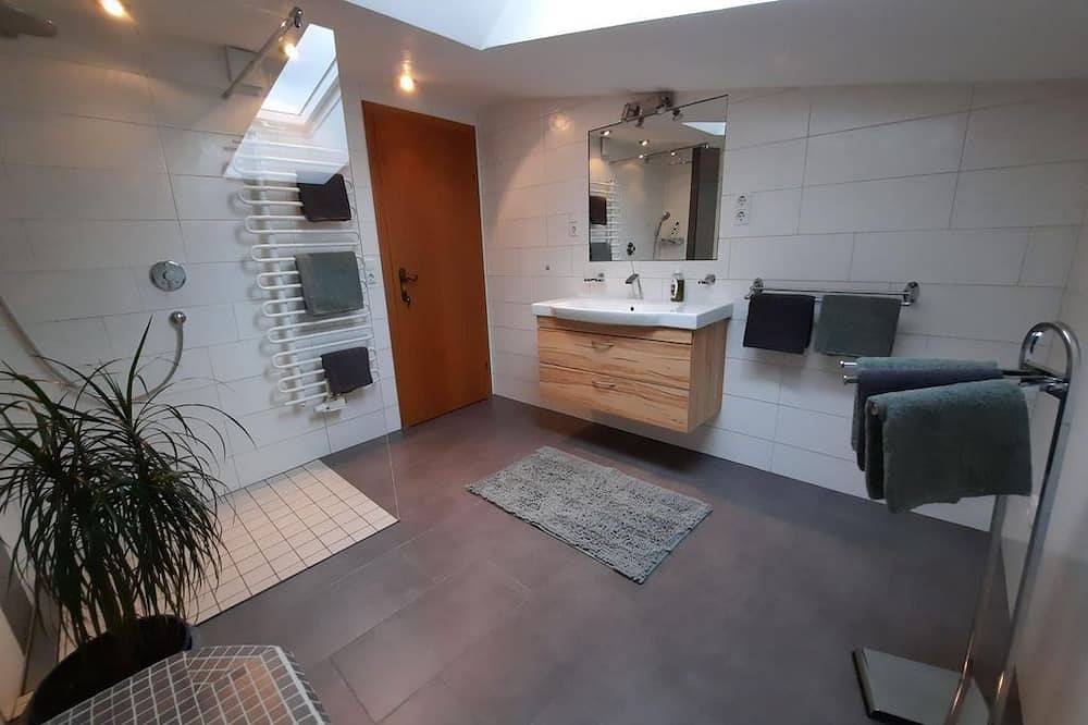 Appartement entier, Ferienwohnung 2 - Appartements Anfang in Alpes de Tux, Weerberg