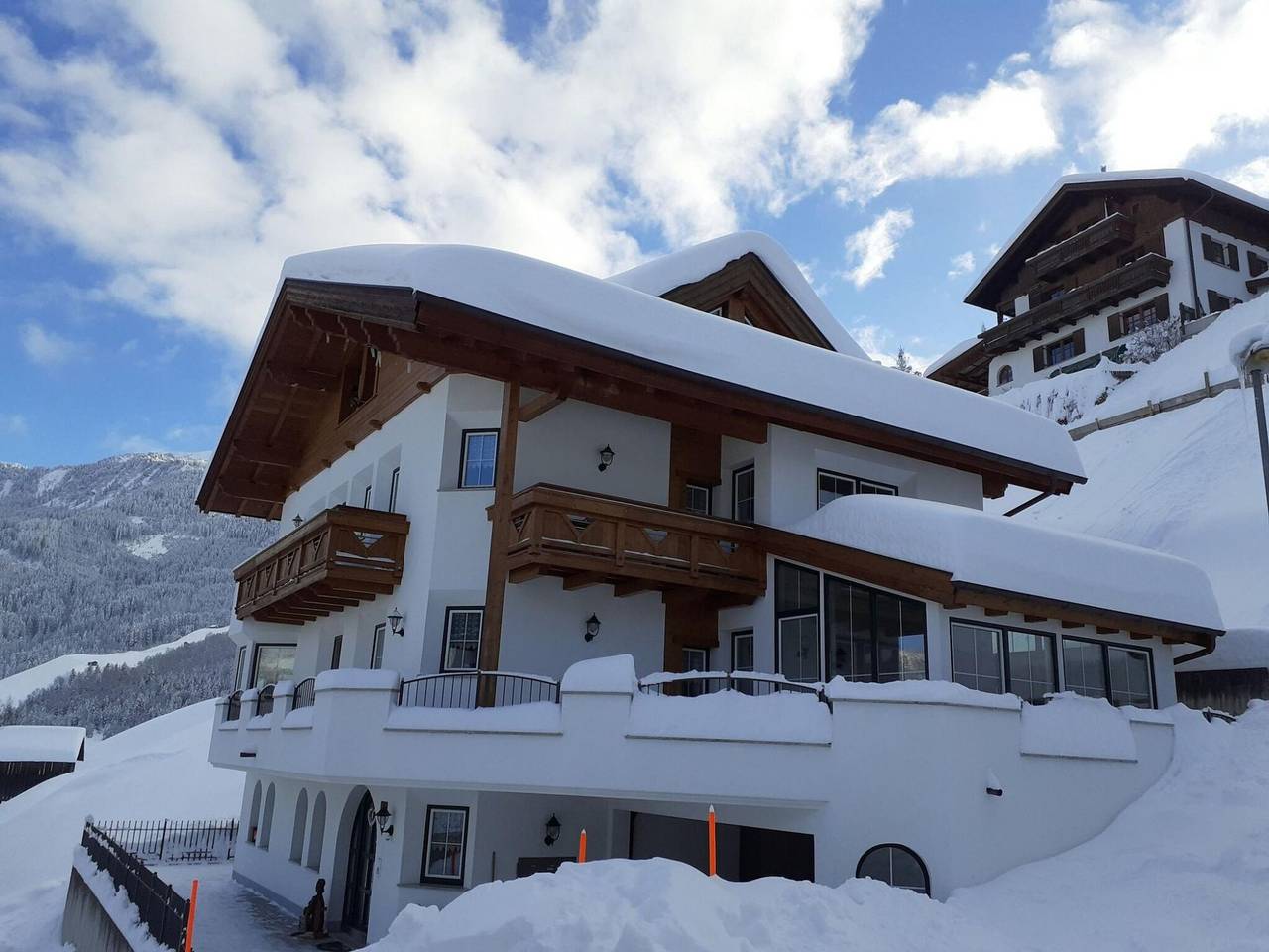 Apartamento entero, Modern Apartment in Hochgallmigg with Balcony in Fließ, Region de Tirol Alto