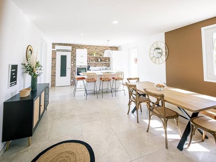 Gîte pour 6 personnes, avec jardin ainsi que terrasse et jacuzzi dans Allier - 3