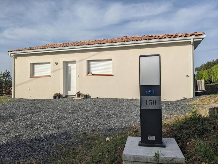 Location de vacances pour 6 personnes, avec jardin à Puygouzon - 3