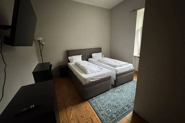 Ferienwohnung für 7 Personen, mit Garten in Kaiserslautern - 2