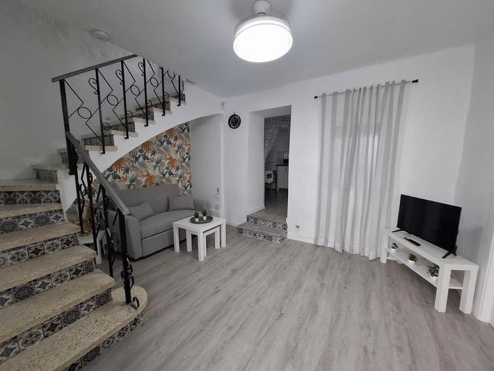 Location de vacances pour 6 personnes, avec balcon ainsi que piscine et vue à Campillos - 3