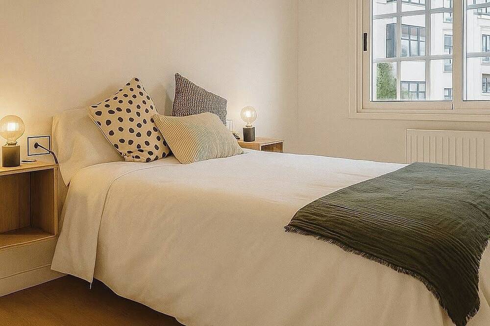 Entire apartment, 10 minutes from the beach! 10 minutes walk to the center.bright and quiet. in Pontevedra City, Rías Baixas