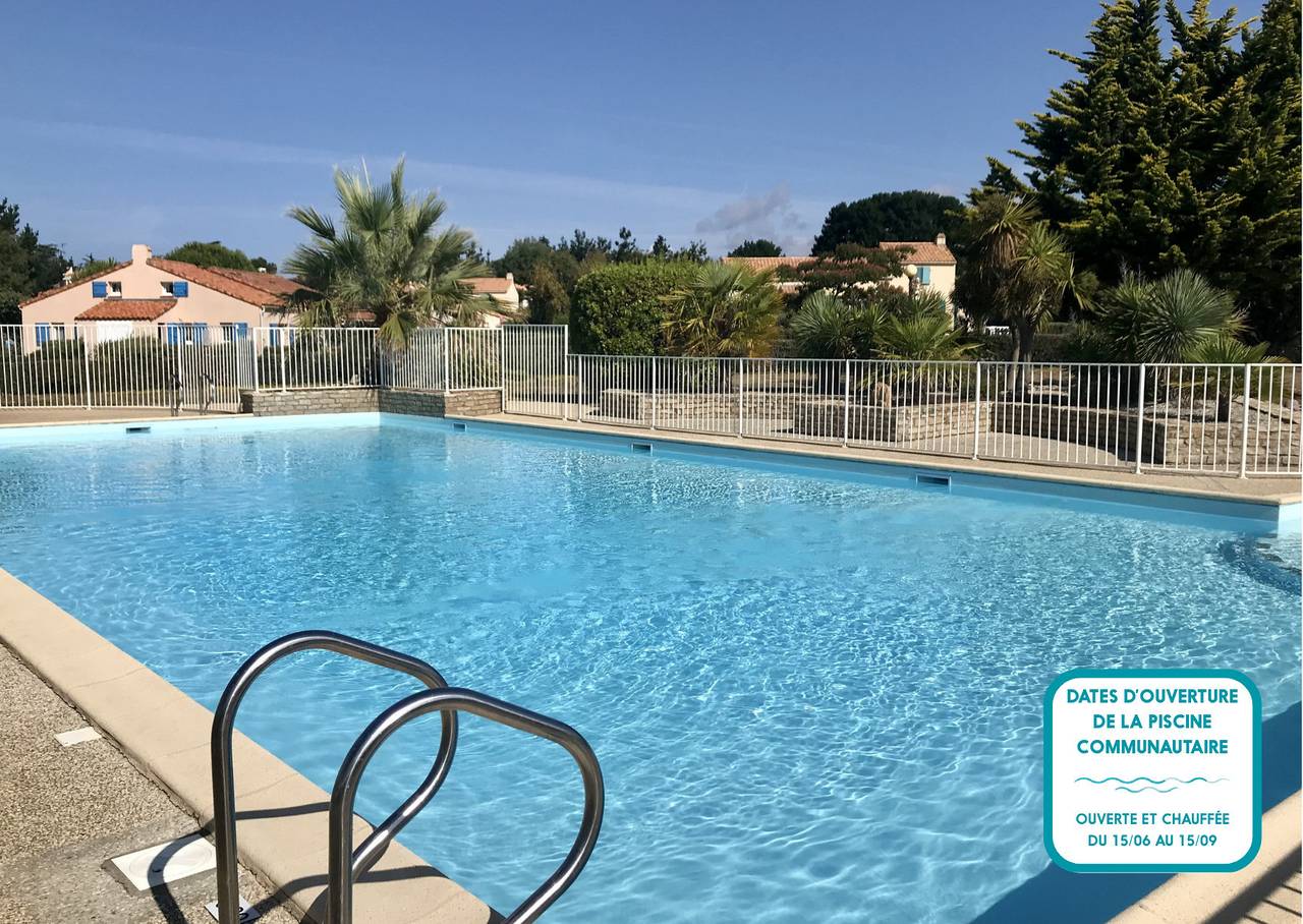 Maison avec piscine à 200m de la plage in Saint-Michel-Chef-Chef, Côte de Jade