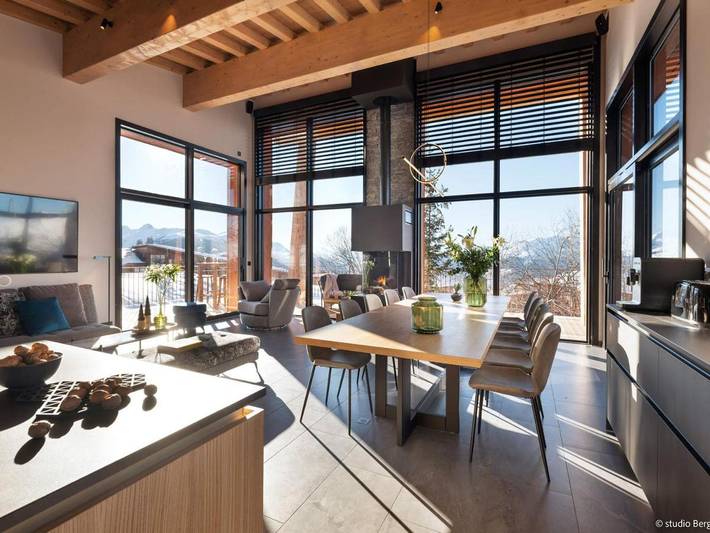 Chalet pour 15 personnes, avec Piscine