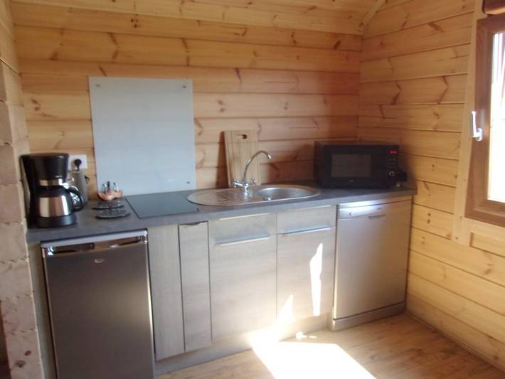 Location de vacances pour 8 personnes, avec vue ainsi que jardin et terrasse à Rocroi - 2