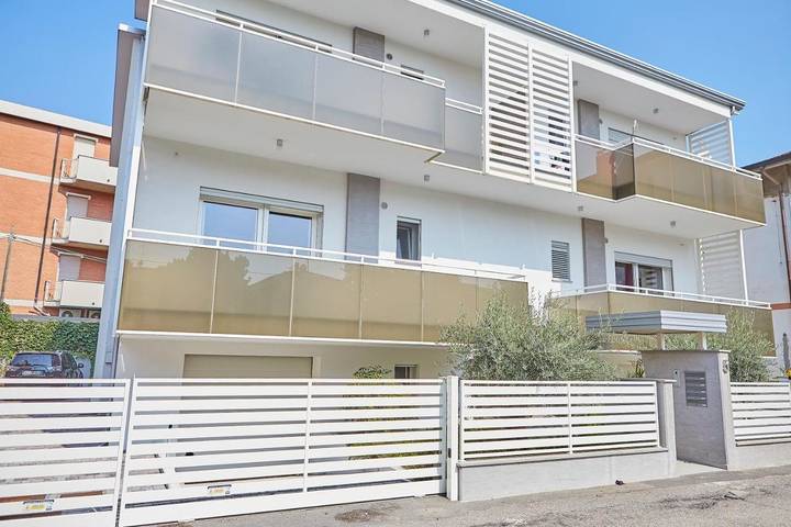 Loft per 9 persone, con Balcone e Terrazza nonché Panorama a Rimini
