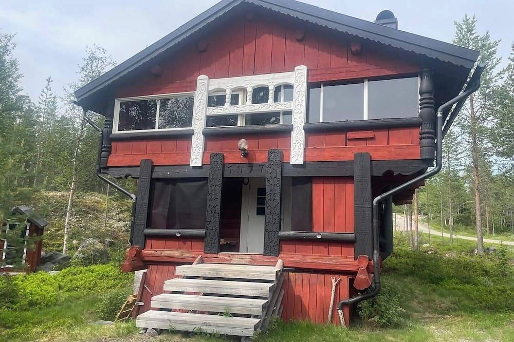 Wood stove | Cross-country and Snowmobile trails in Lofsdalen, Härjedalen