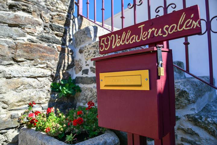 Hus på landet för 6 Personer med balkong in Mirandela, Douro Valley