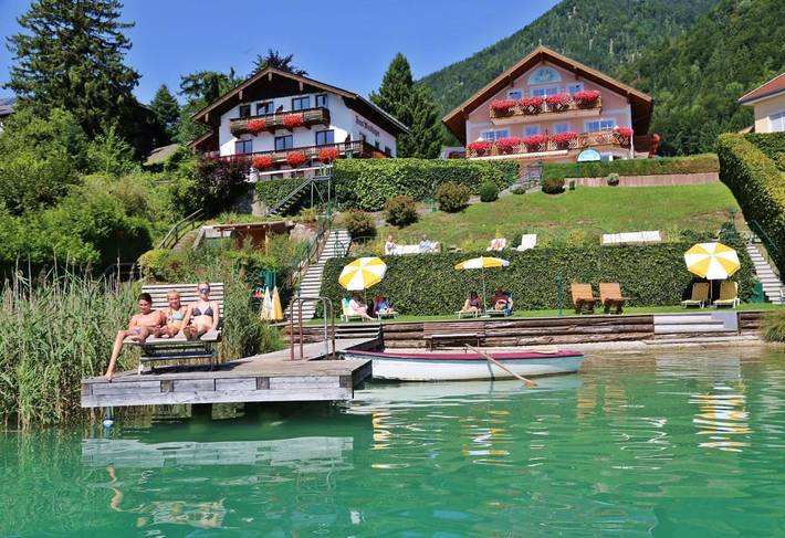 BnB für 2 Personen, mit Seeblick und Garten sowie Ausblick am Wolfgangsee