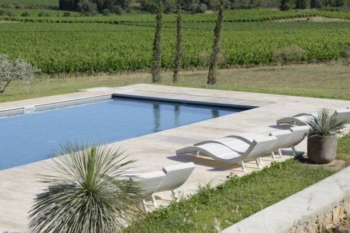 Gîte pour 6 personnes, avec Terrasse et Piscine à Villeveyrac - 2