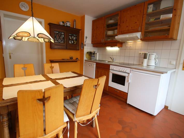 Xxl Ferienhaus mit Sauna in Upost in Warrenzin, Mecklenburgische Seenplatte