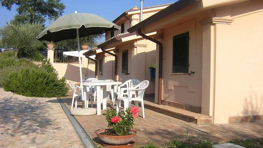 Casa vacanza per 6 persone, con piscina in Giano dell'Umbria