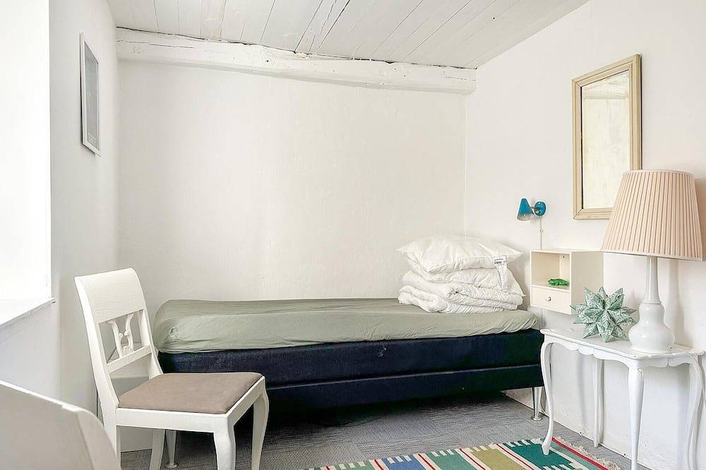 Nice home in Sejerø with Wifi in Sejerø