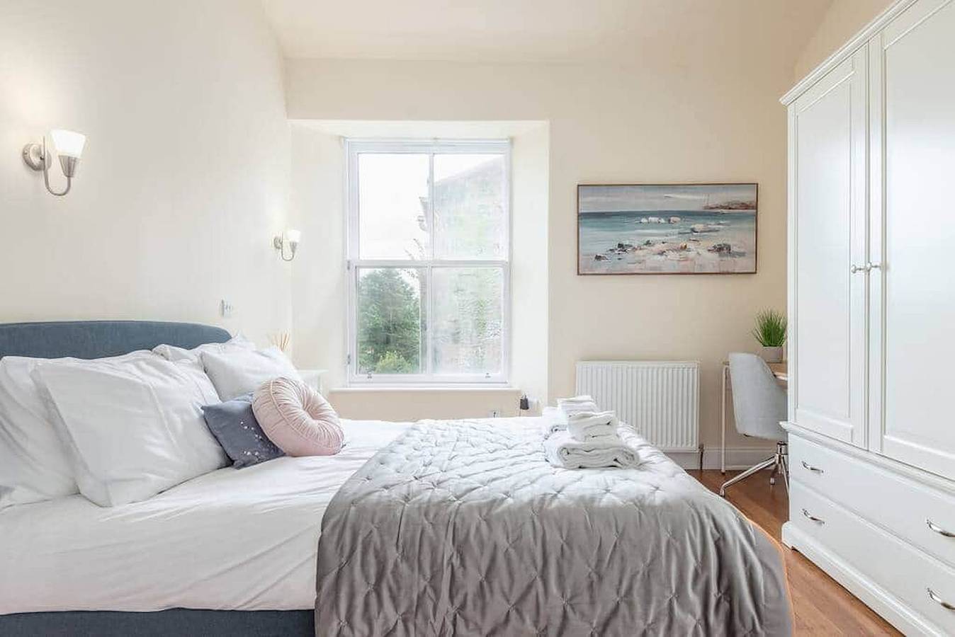 Entire apartment, Skye Sands | Alexandra Loft in St Andrews, Fife region