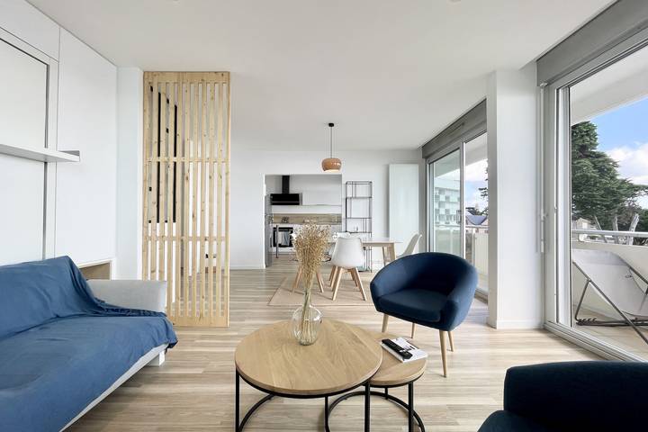 Ganzes Studio, Studio für 2 Personen mit Terrasse in Larmor-Plage, Côte des Mégalithes