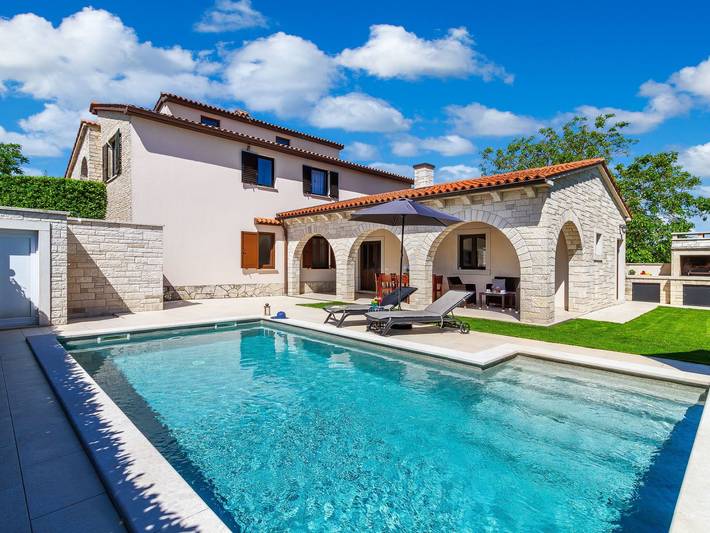 Ferienhaus für 4 Personen, mit Garten und Pool - 1