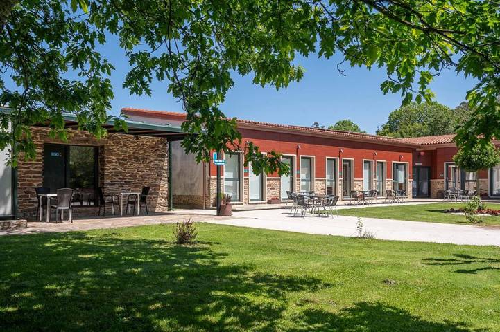 Casa rural para 2 personas, con jardín además de piscina y terraza, Se admiten mascotas en Provincia de La Coruña - 2