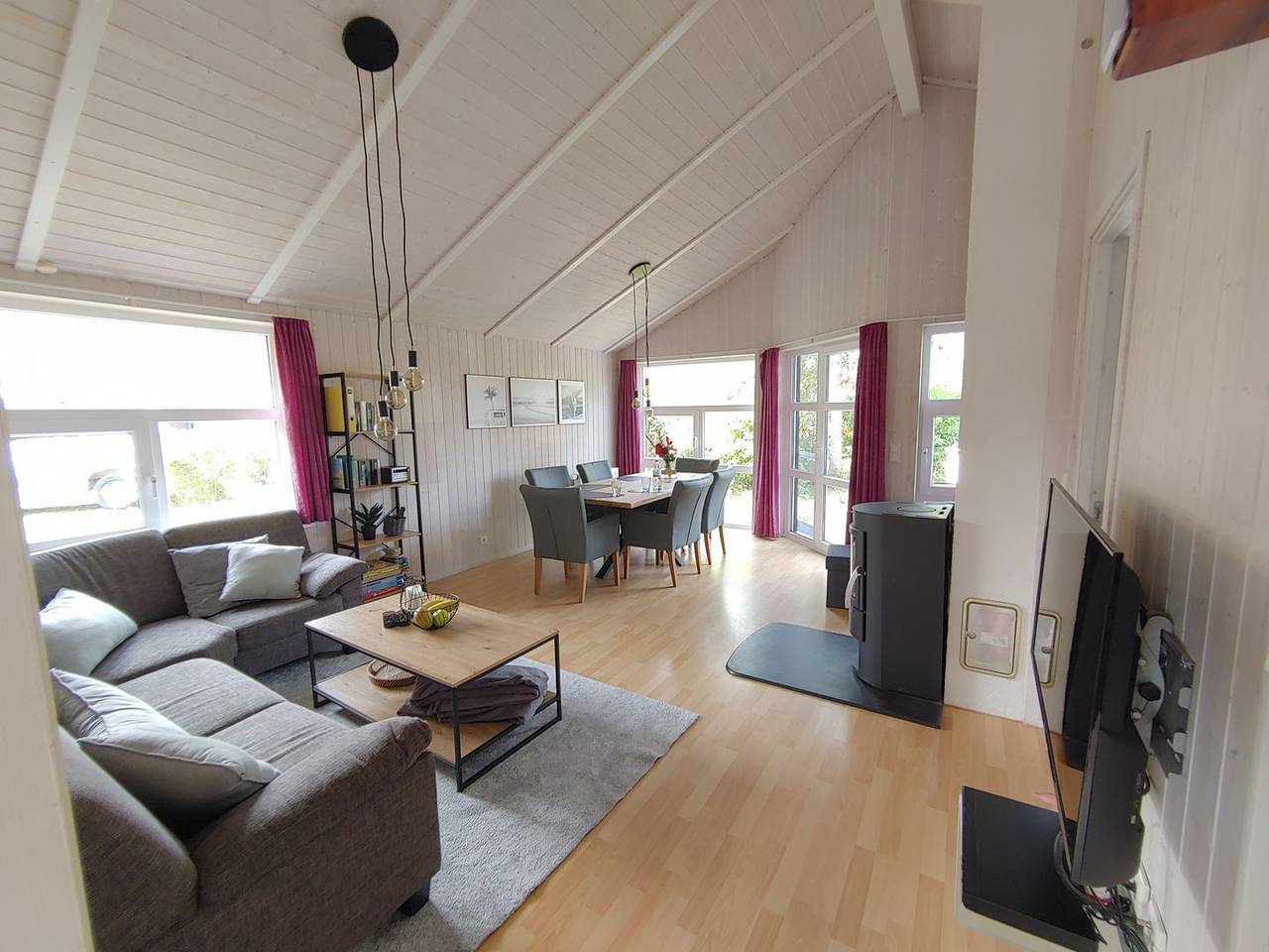 Dänisches Ferienhaus am Ende einer Sackgasse im Ferienpark Neu-Seeland in Otterndorf, Cuxland