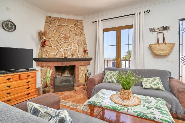 Casa rural para 7 personas, con jardín, Familias con niños en Frigiliana - 4