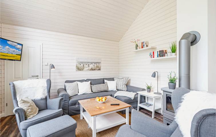 Appartement am Strand mit Terrasse und Parkplatz in Krems II, Kreis Segeberg