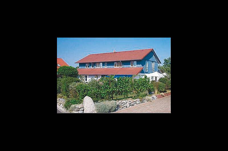 Ganze Ferienwohnung, Haus zur blauen Sonne - Ferienwohnung Typ B I, 2-Zimmer-Fewo, 40 qm in Immenstaad, Immenstaad am Bodensee