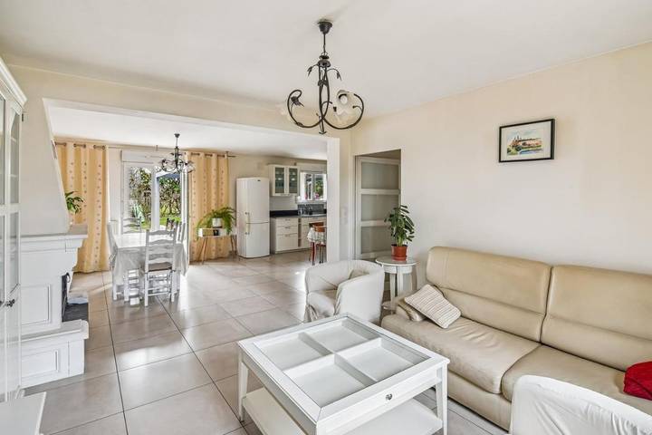 Maison d’hôte pour 7 personnes, avec terrasse à La Riche - 3