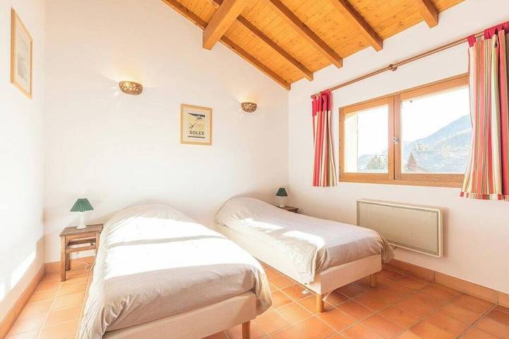 Chalet Doire, spacious 6 bedroom chalet in Montgenèvre, Région de Briançon
