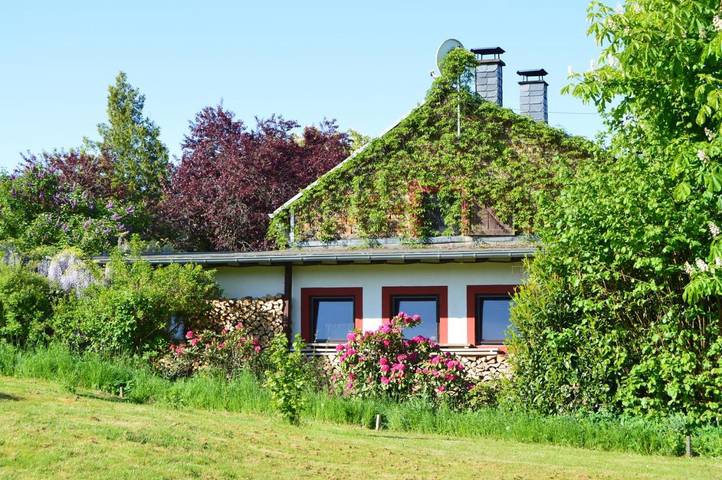 Ferienwohnung für 2 Personen, mit Ausblick und Terrasse in Kelberg - 2