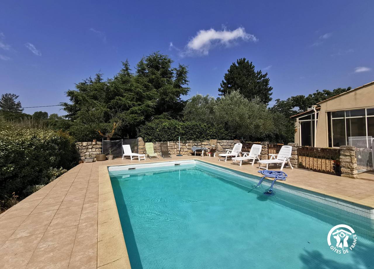 Gîte für 7 Personen mit Garten in Poussan, Côte d'Améthyste