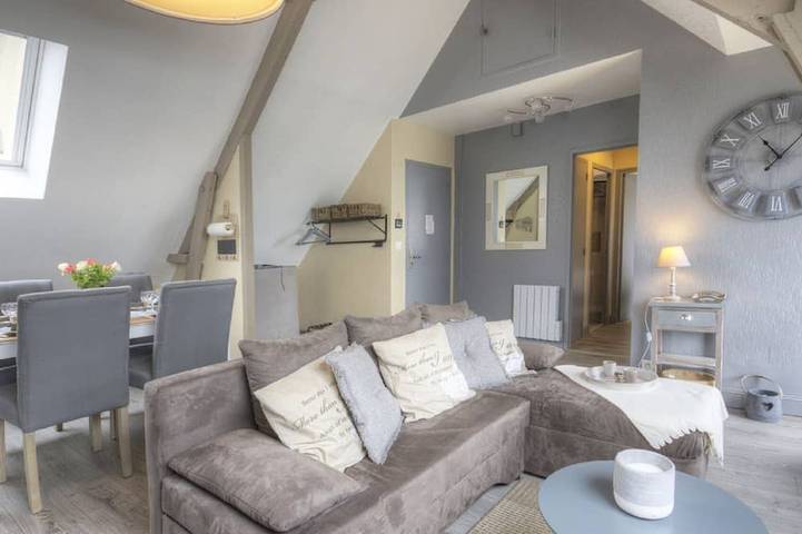 Ganze Wohnung, 4 * Wohnung außergewöhnlichen Meerblick Normandie Landungsstrände Frankreich in Port-en-Bessin-Huppain, Bayeux und Umgebung