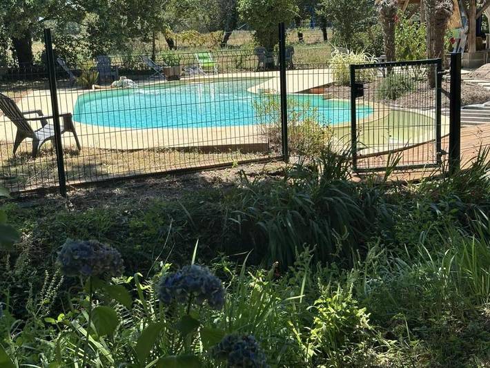 Gîte pour 4 personnes, avec Terrasse et Jardin ainsi que Piscine et Vue dans Mont-de-Marsan - 2