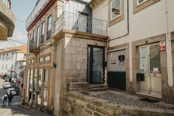 Gîte pour 2 personnes, avec vue et balcon dans Castro Daire