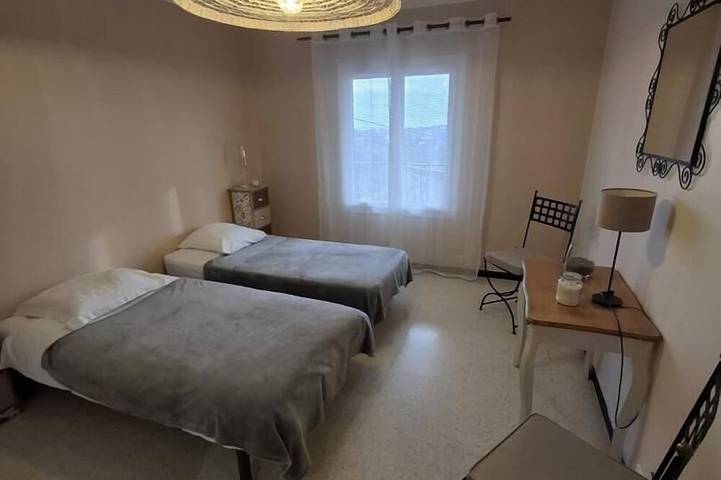 Location de vacances pour 6 personnes, avec jardin à Colomars - 4