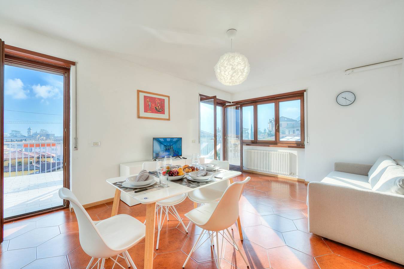 Ganze Wohnung, Casa Palmaverde Few Min From Lake in Riva del Garda, Gardasee-Berge
