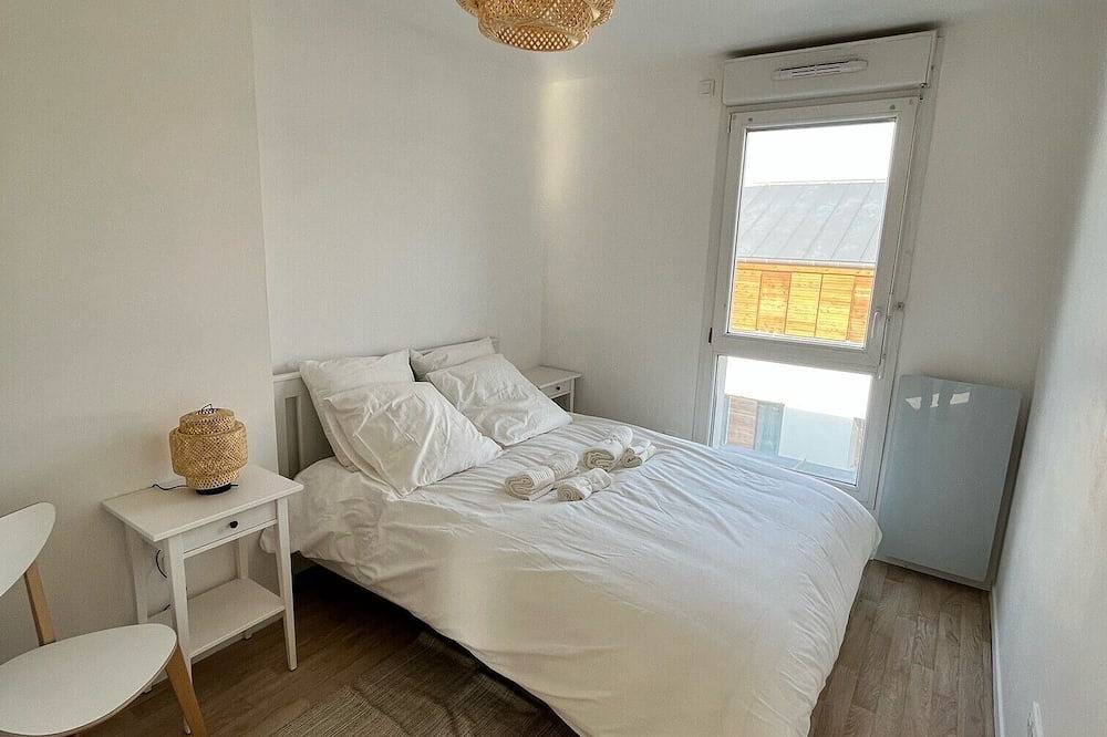 Apartamento entero, Bright apartment just outside Paris in La Courneuve, Sena-Saint Denis