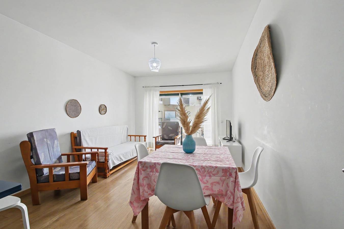 Apartamento inteiro, Apartamento 'Ocean Terrace 3 B - Com Piscina' com Piscina  e Varanda in Armação de Pêra (costa), Armação de Pêra
