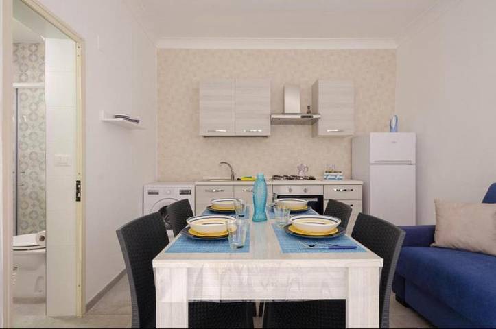 Gîte pour 4 personnes, avec terrasse dans Casalabate - 3