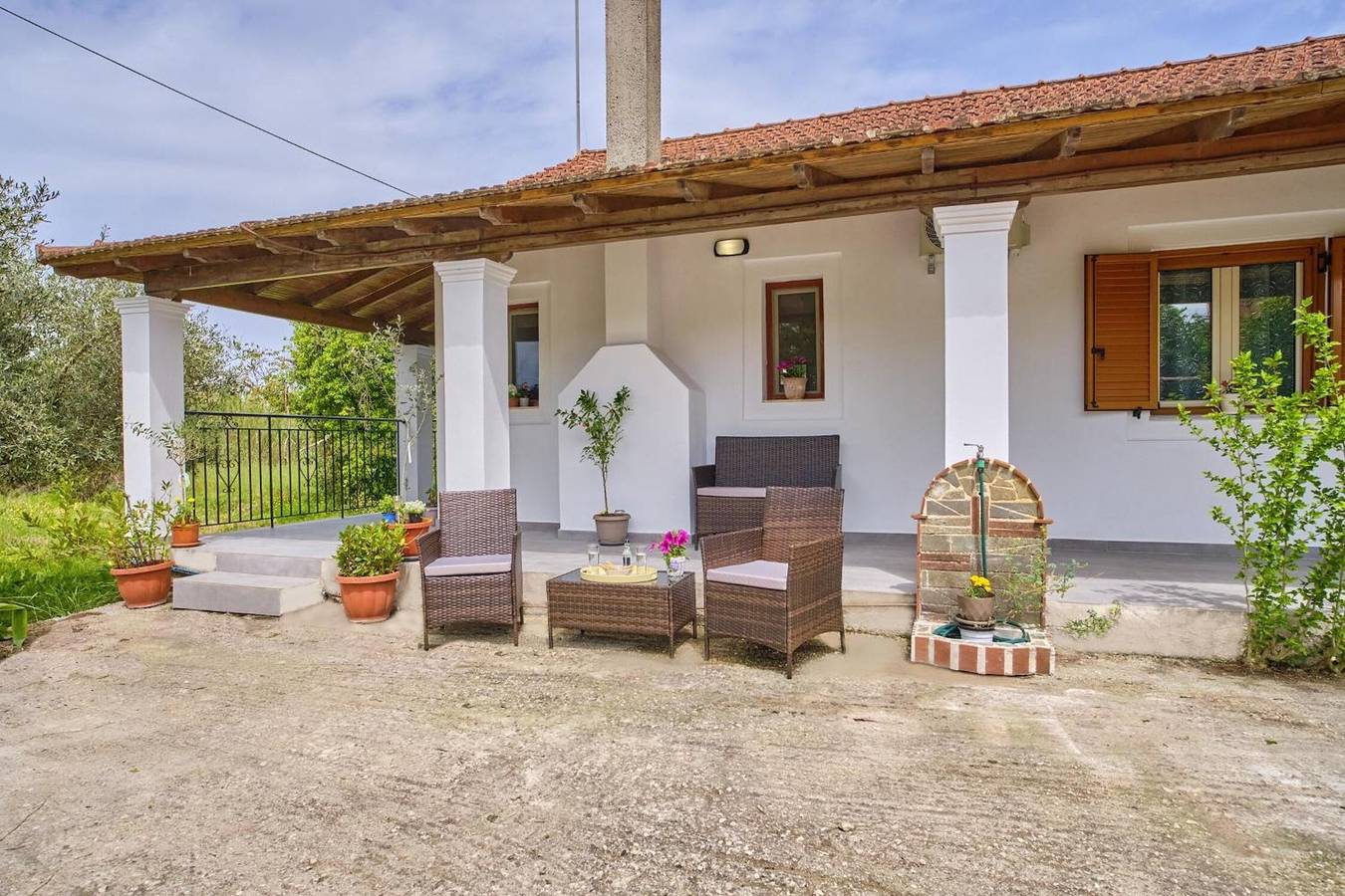 Entire apartment, Apartment 'Angeliki's House' with Sea View, Wi-Fi and Air Conditioning in Corfu