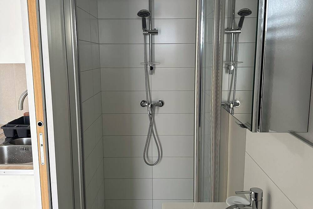 Ganze Wohnung, Studio, very well located 100 m from the beach, Air-conditioned one parking space in Vendays-Montalivet, Lesparre-Médoc und Umgebung