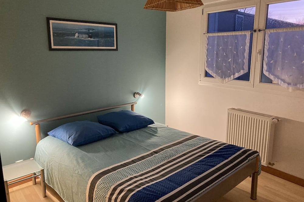Maison avec jardin. une chambre et mezzanine in Dinard, Région de Saint-Malo