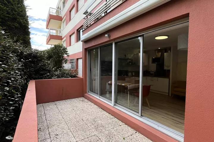 Gîte pour 2 personnes, avec terrasse dans Plage Chambre d'Amour - 4